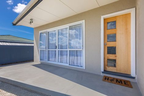 Photo of property in 3 Kelvin Road, Maraenui, Napier, 4110