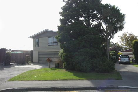 Photo of property in 83 Colman Avenue, Sockburn, Christchurch, 8042