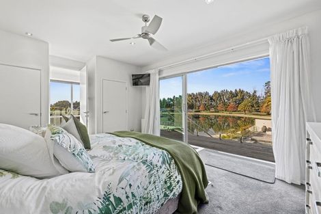 Photo of property in 37 Oakgrove Drive, Rangiora, 7400