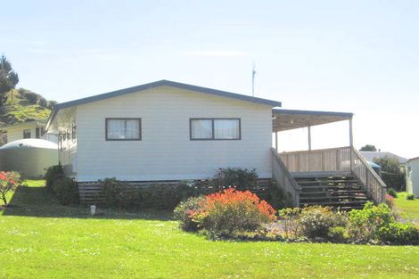 Photo of property in 12 Thompson Place, Opito Bay, Whitianga, 3592