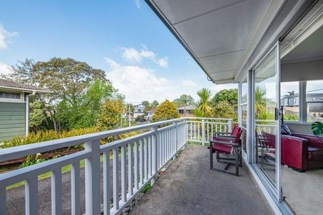 Photo of property in 40 Divich Avenue, Te Atatu South, Auckland, 0610