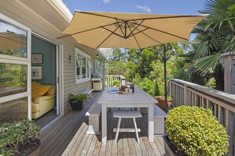 Photo of property in 2/54 Killarney Avenue, Torbay, Auckland, 0630