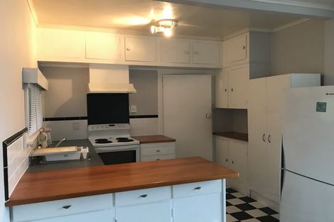 Photo of property in 7a Hawker Street, Mount Victoria, Wellington, 6011