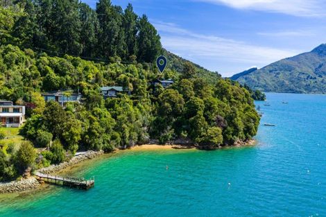 Photo of property in 2045 Queen Charlotte Drive, Ngakuta Bay, Picton, 7281