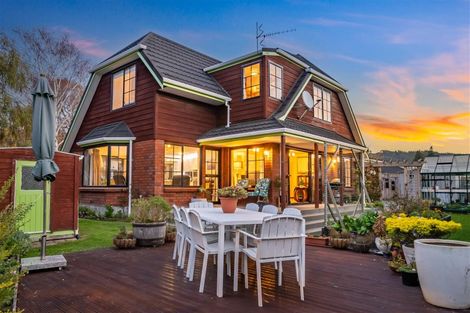 Photo of property in 21 Marlborough Street, Silverstream, Upper Hutt, 5019