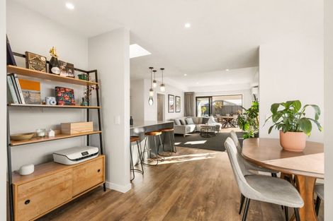 Photo of property in 1 Smitham Drive, Cromwell, 9310
