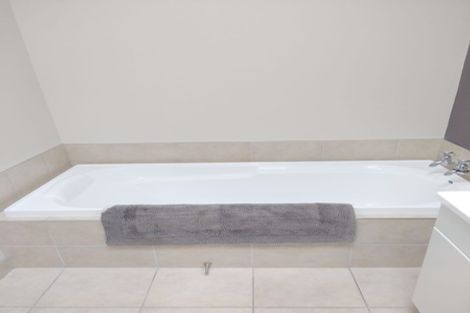 Photo of property in 12/38 Maratahu Street, Westown, New Plymouth, 4310