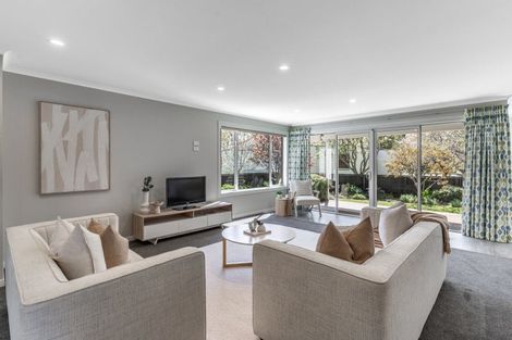 Photo of property in 76 Great North Road, Winton, 9720