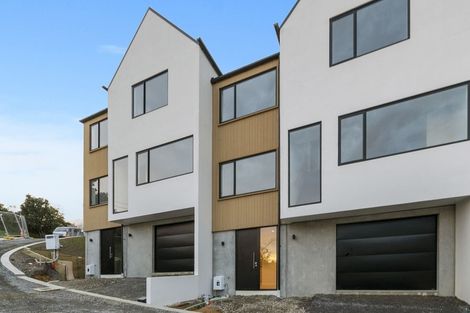 Photo of property in 5 Mary Dobson Way, Island Bay, Wellington, 6023