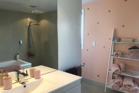 Photo of property in 55 Centennial Avenue, Arrowtown, 9302