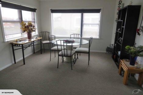Photo of property in 55 Karaka Crescent, Levin, 5510
