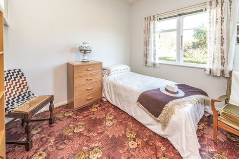 Photo of property in 1 Nikau Street, Tawhero, Whanganui, 4501
