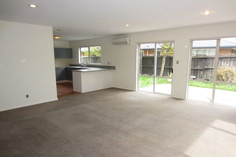 Photo of property in 17 Ridgewood Place, Shirley, Christchurch, 8061