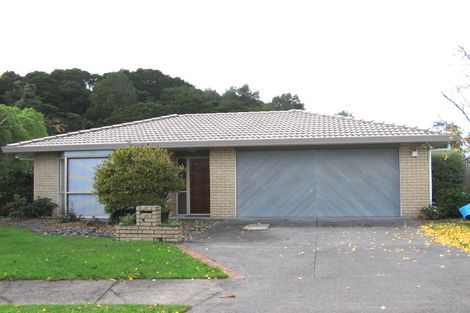 Photo of property in 17 Vanderbilt Parade, Albany, Auckland, 0632