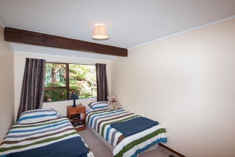 Photo of property in 117 Churton Drive, Churton Park, Wellington, 6037