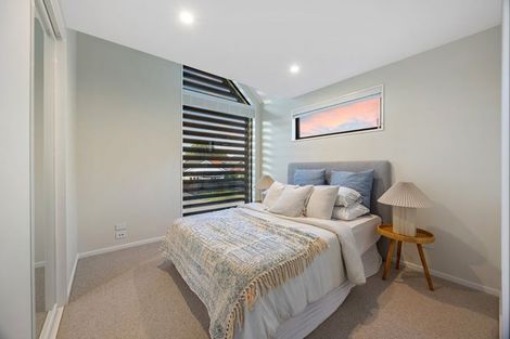 Photo of property in 1/100 Innes Road, St Albans, 8052
