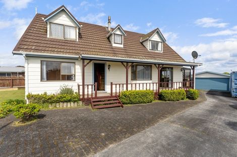 Photo of property in 13 Ponderosa Place, Opunake, 4616