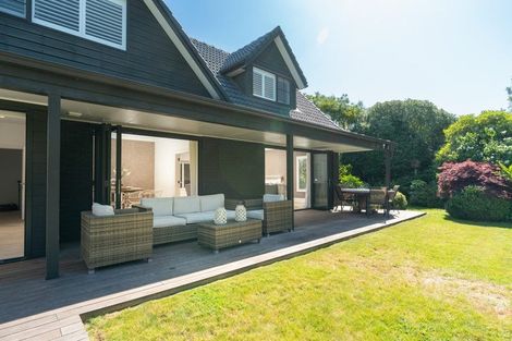 Photo of property in 5 Lavinia Grove, Waikanae Beach, Waikanae, 5036