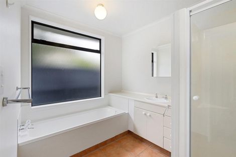 Photo of property in 2/27 Aberfoyle Place, Parklands, Christchurch, 8083