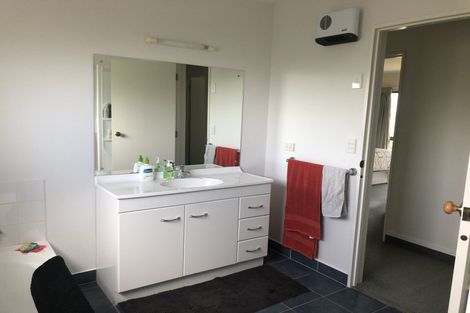 Photo of property in 49 Titri Road, Waihola, Outram, 9073