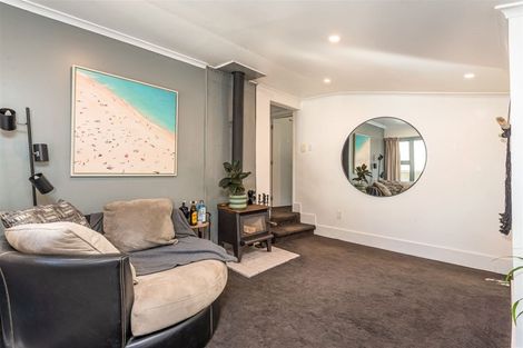 Photo of property in 24 Voelas Road, Lyttelton, 8082