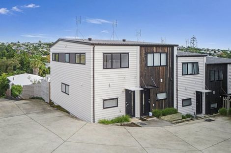 Photo of property in 4/15 Tilden Avenue, Hillcrest, Auckland, 0627