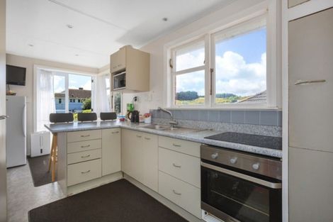 Photo of property in 55 Jillett Street, Titahi Bay, Porirua, 5022