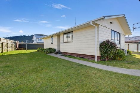Photo of property in 1b Isobel Street, Fairy Springs, Rotorua, 3015