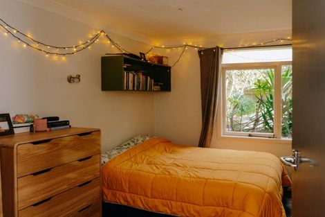 Photo of property in 22 Airlie Road, Plimmerton, Porirua, 5026