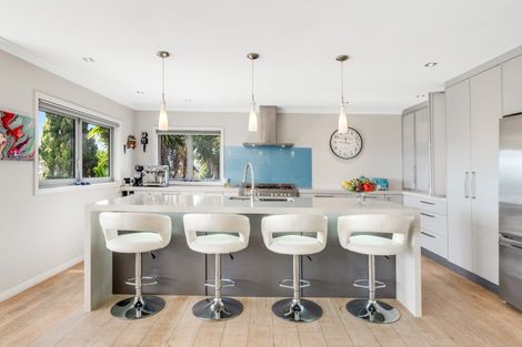 Photo of property in 25 Endymion Place, Half Moon Bay, Auckland, 2012