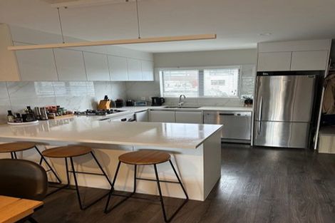 Photo of property in 1d Tarras Road, Kumeu, 0810