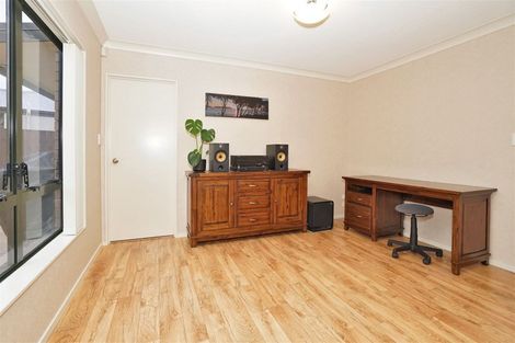 Photo of property in 15 Plymouth Place, Fairview Downs, Hamilton, 3214