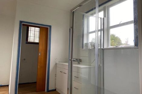 Photo of property in 282 West Coast Road, Glen Eden, Auckland, 0602