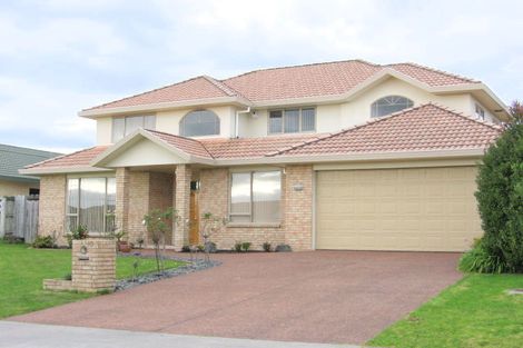 Photo of property in 10 Athenry Place, Dannemora, Auckland, 2016