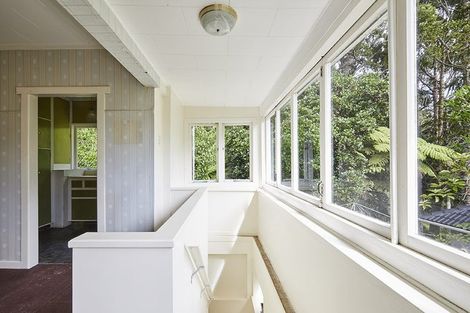 Photo of property in 37 Kopiko Road, Titirangi, Auckland, 0604