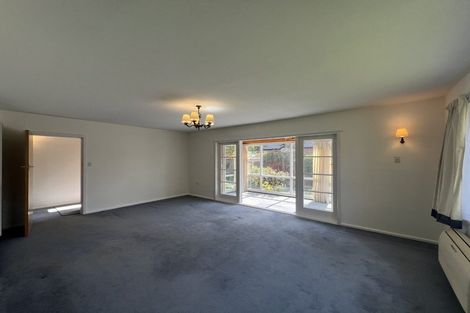 Photo of property in 11 Sevenoaks Drive, Bryndwr, Christchurch, 8053