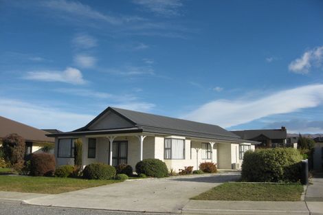 Photo of property in 10 Orchard Drive, Alexandra, 9320