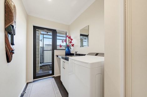 Photo of property in 16 Kensington Avenue, Rangiora, 7400