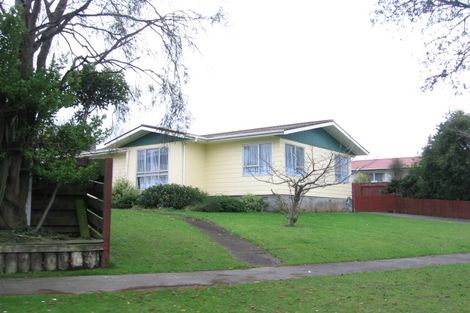 Photo of property in 9 Lyndale Place, Kelvin Grove, Palmerston North, 4414