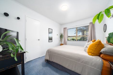 Photo of property in 35 Kairimu Street, Stokes Valley, Lower Hutt, 5019