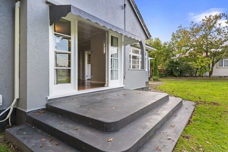 Photo of property in 15 Rira Street, Marton, 4710