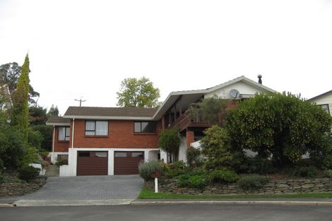 Photo of property in 70 Kinmont Crescent, Kinmont Park, Mosgiel, 9024