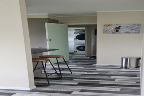 Photo of property in 10 Browning Crescent, Owhata, Rotorua, 3010