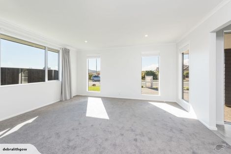 Photo of property in 18 Hart Road, Hauraki, Auckland, 0622