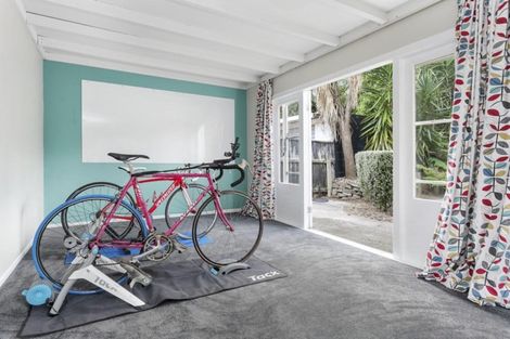 Photo of property in 9 Bowen Street, Cambridge, 3434