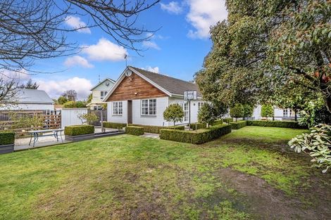 Photo of property in 17a Dinton Street, Russley, Christchurch, 8042