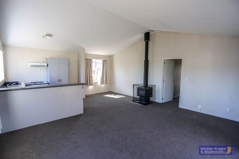Photo of property in 190a Wainoni Road, Avondale, Christchurch, 8061