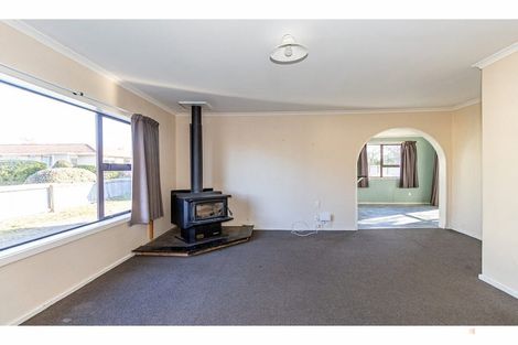 Photo of property in 1 Augustine Street, Waimate, 7924