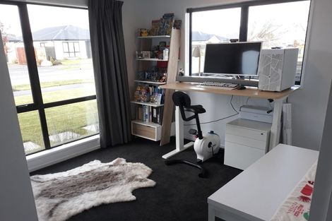 Photo of property in 7 Romney Drive, Belfast, Christchurch, 8051