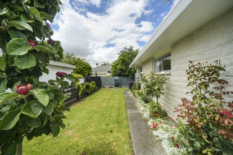Photo of property in 4a Cedar Crescent, Feilding, 4702